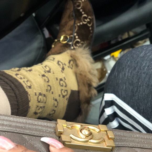 🌟Top Rated Seller: Meet Your Posher! - Picture 1 of 1